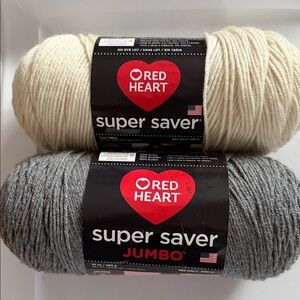 Red Heart super saver yarn
Size 1-gray-10oz
       1-Aran 7 oz
NWT